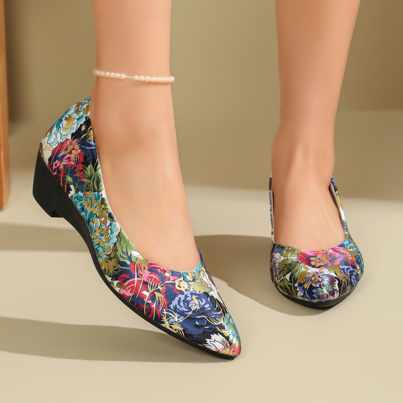 Women Shoes Xxl - Kadın Sivri Burunlu Çiçek Desenli 4CM